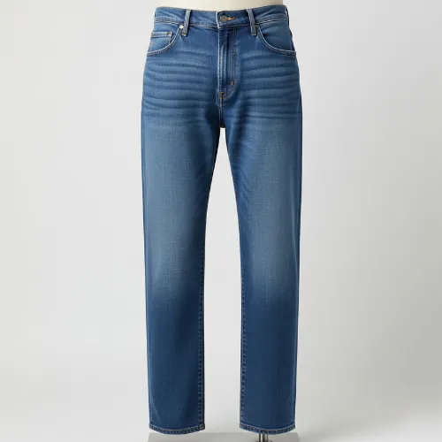 Men's Straight Fit Jeans Manufacturer in Bangladesh