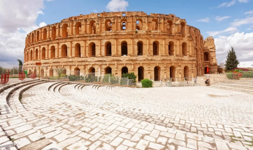 The Amphitheatre of El Jem in Tunisia representing RYZEAL’s expansion into North Africa as a trusted مورد ملابس في تونس supporting fashion sourcing
