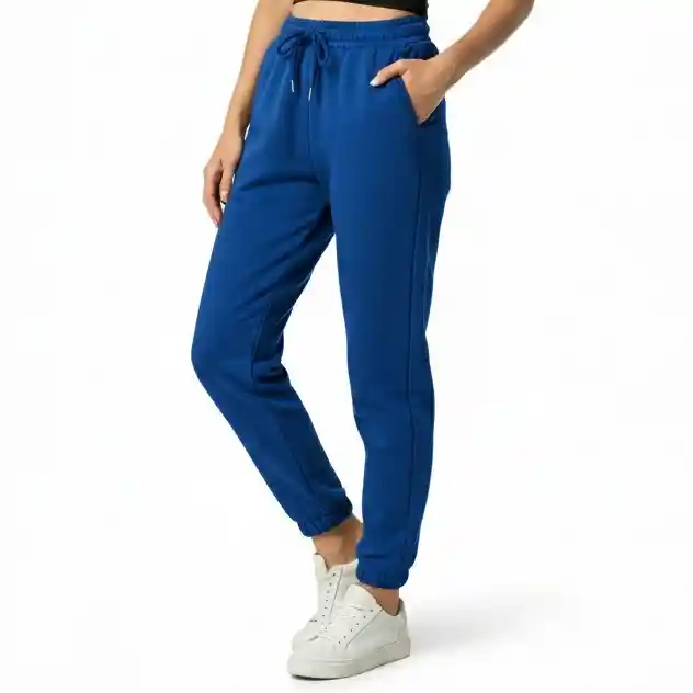 Jogger women’s sweatpants manufactured by RYZEAL SOURCING in Bangladesh with tapered legs and drawstring waist.